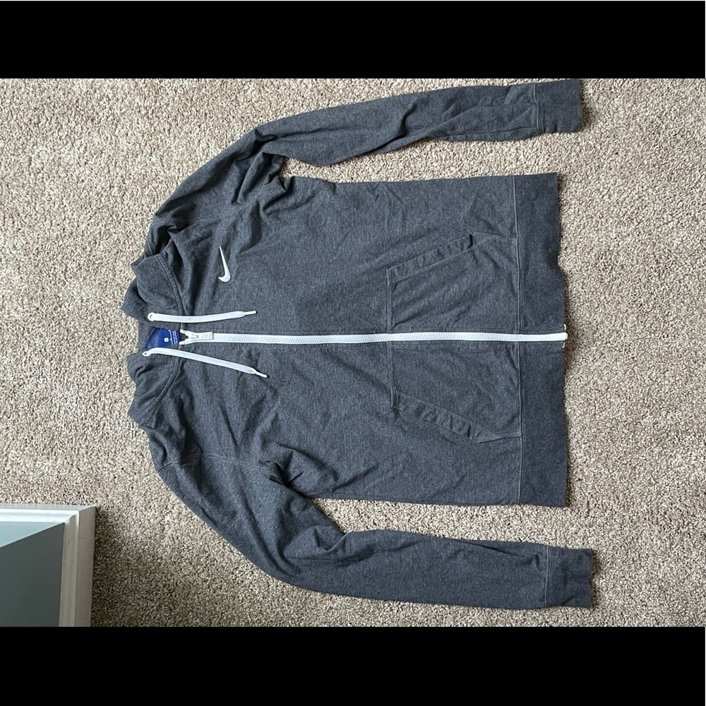 Nike zip up sweatshirt